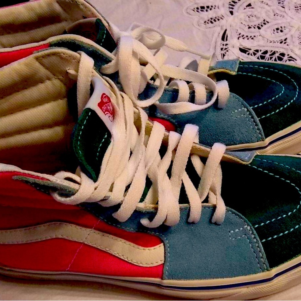 Vans Sk8 Hi-Top Skateboard Shoes Mens-7.5 Womens-9, Suede/Canvas Trainer Sneaker